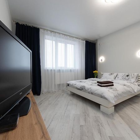 Красивая 1 Комнатная Квартира С Балконом На Теремках 252 Kiew Exterior foto